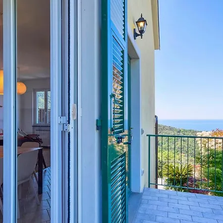 Holiday home 3 Bedroom Beautiful In