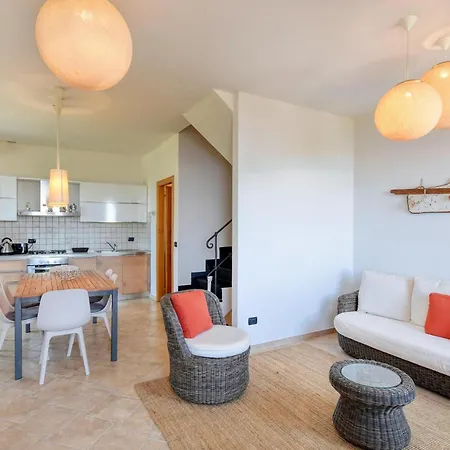 Hébergement de vacances 3 Bedroom Stunning In Moneglia